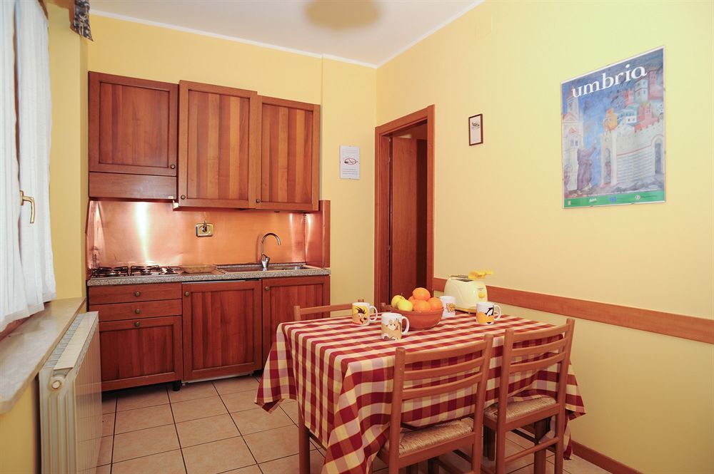 Agriturismo La Mora 阿西西 外观 照片