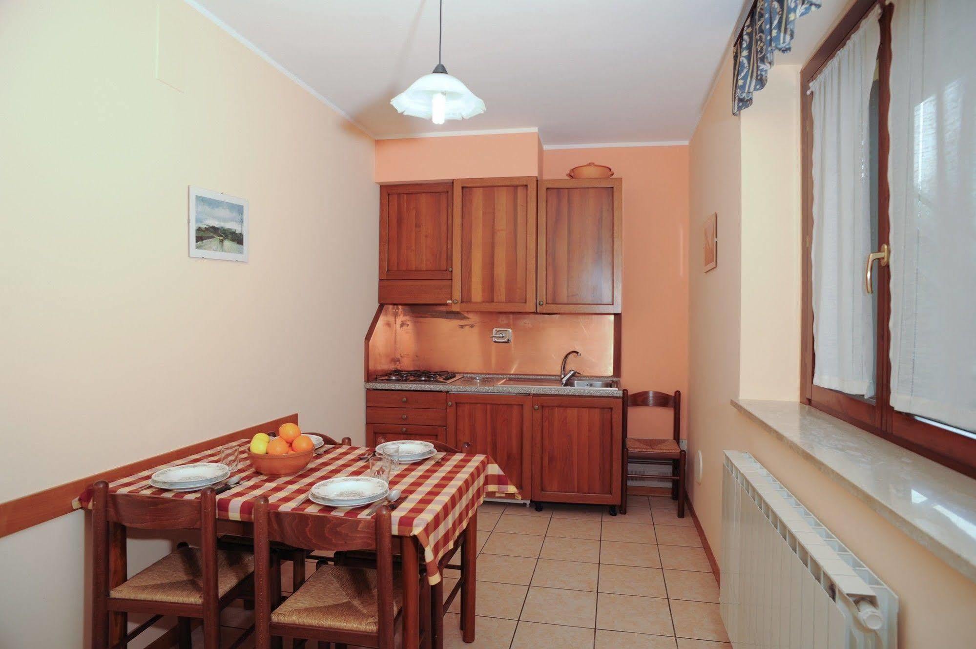 Agriturismo La Mora 阿西西 外观 照片