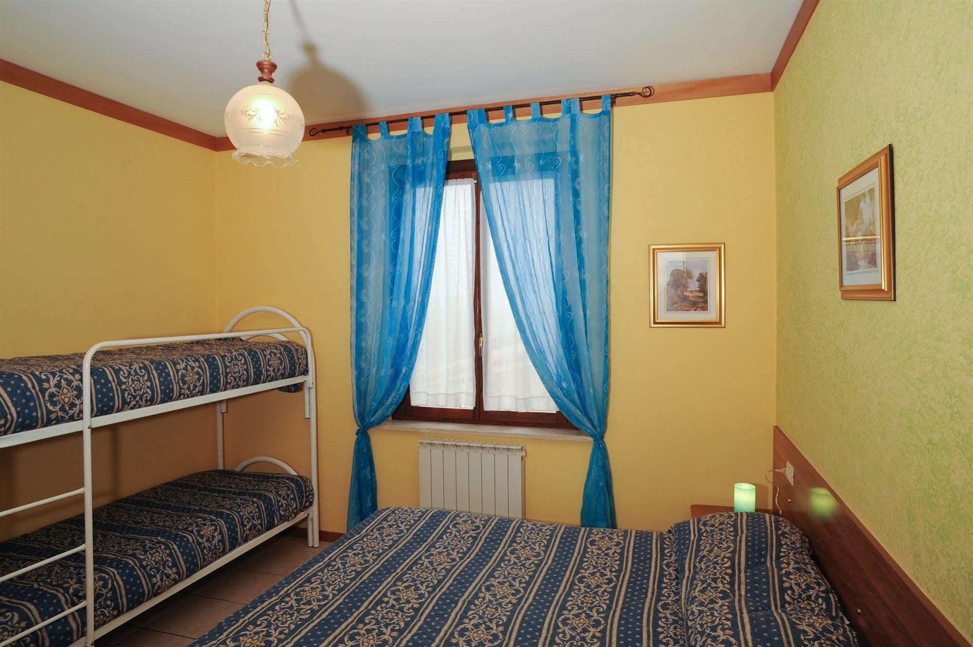 Agriturismo La Mora 阿西西 外观 照片