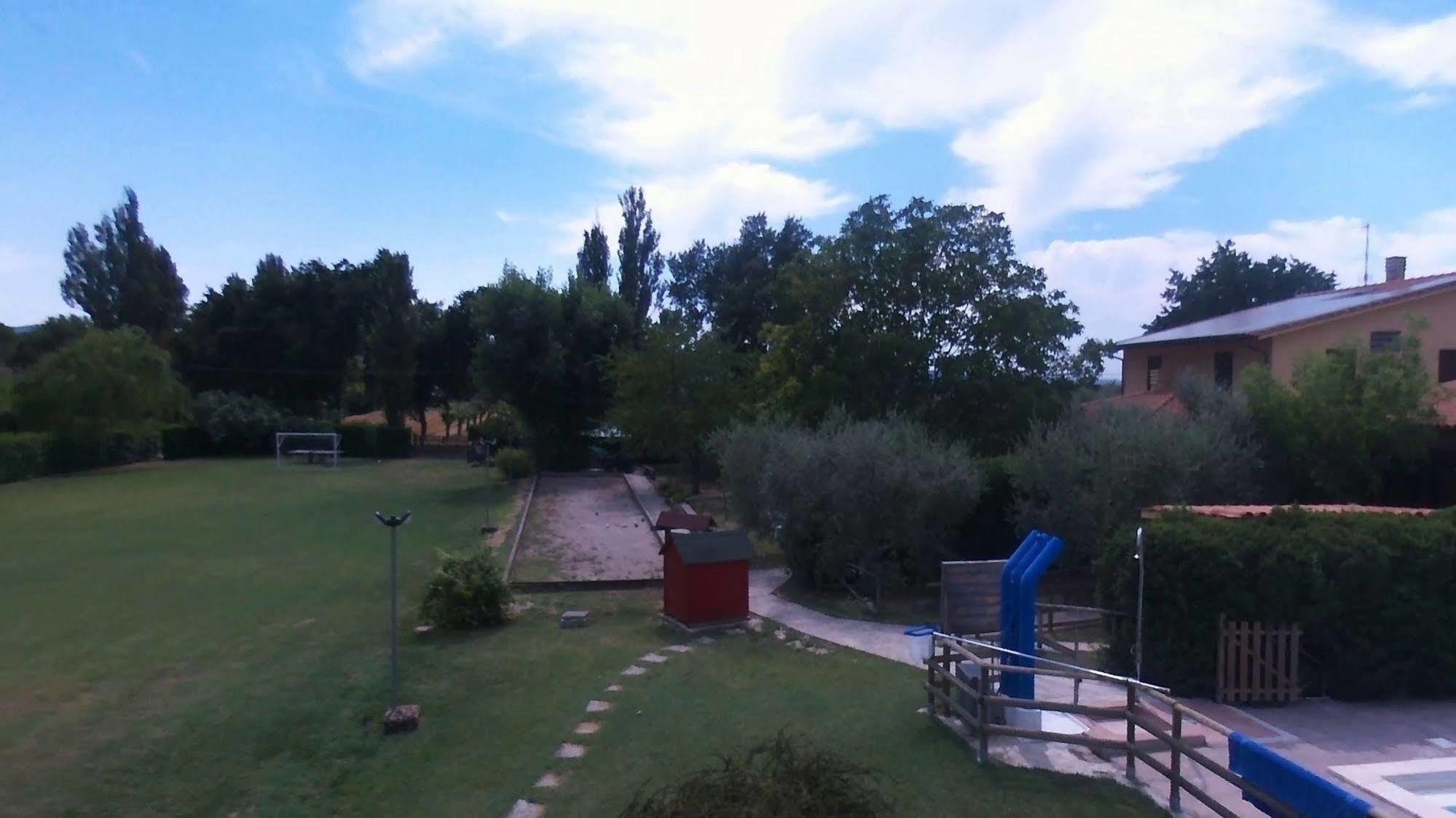 Agriturismo La Mora 阿西西 外观 照片